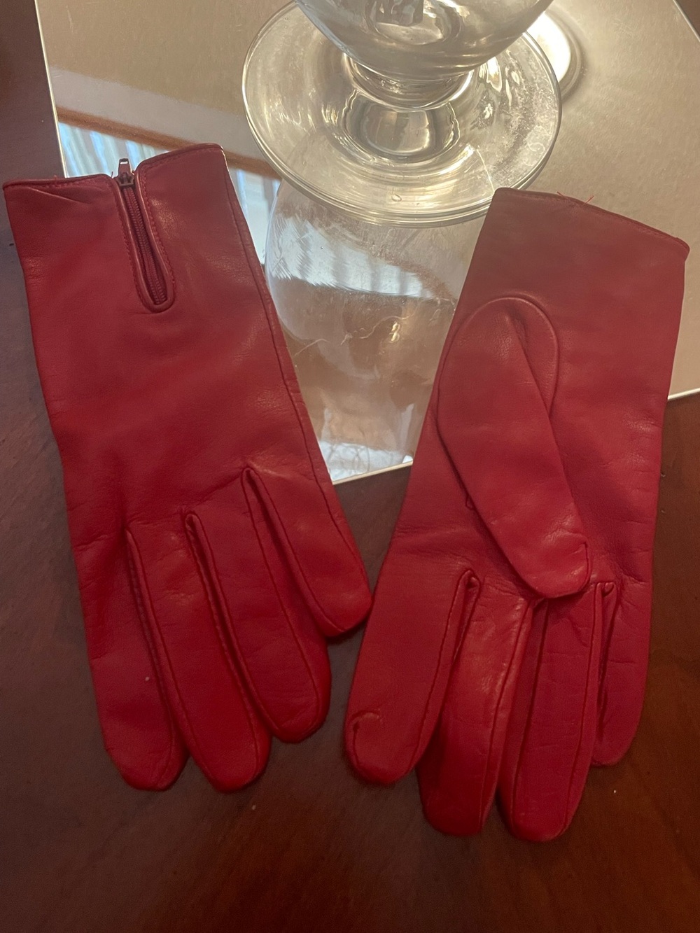 Danier Red Soft Leather gloves